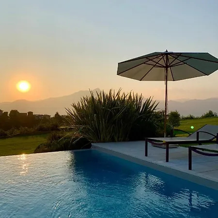 Hideaway Am Gardasee - Mit Infinity Pool