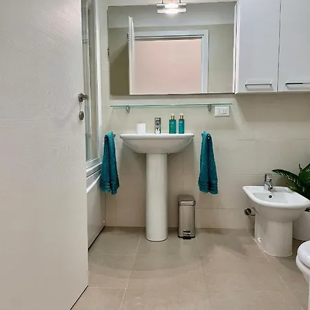 Apartamento Hideaway Am Gardasee - Mit Infinity Pool Torri Del Benaco
